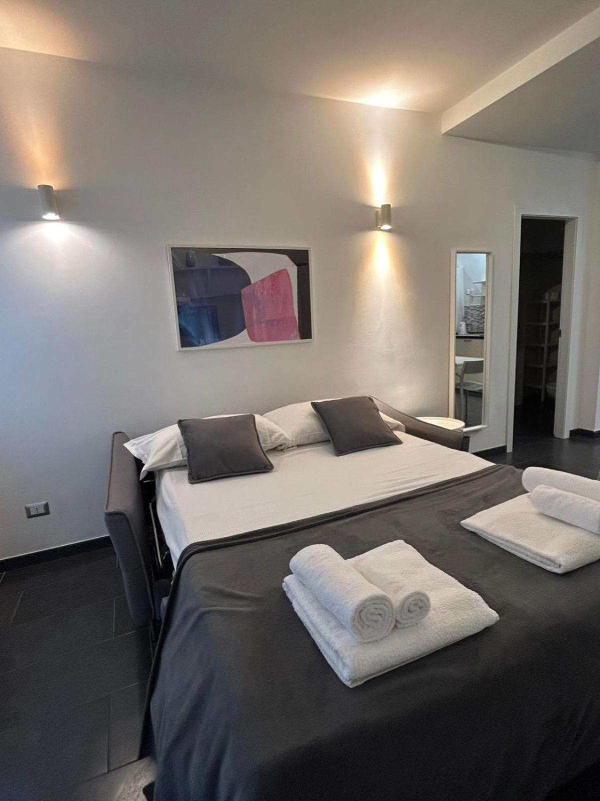 רומא Nomentana White Apartments By Ghor מראה חיצוני תמונה