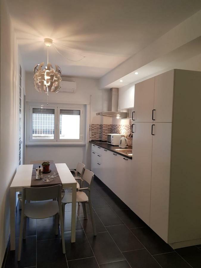 רומא Nomentana White Apartments By Ghor מראה חיצוני תמונה