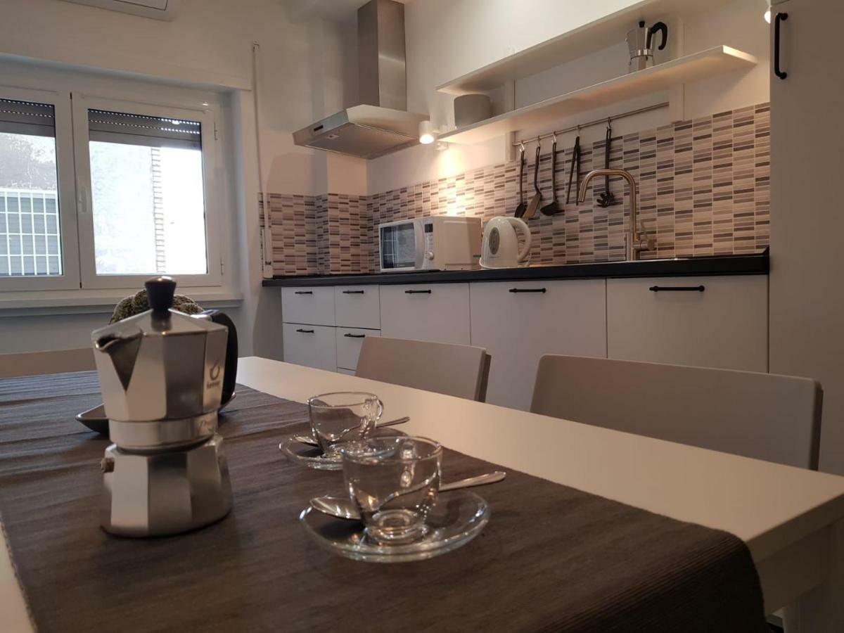 רומא Nomentana White Apartments By Ghor מראה חיצוני תמונה