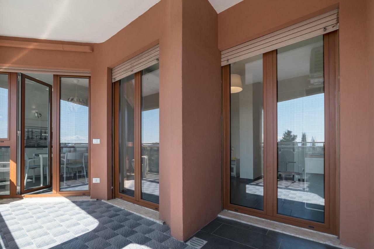 רומא Nomentana White Apartments By Ghor מראה חיצוני תמונה